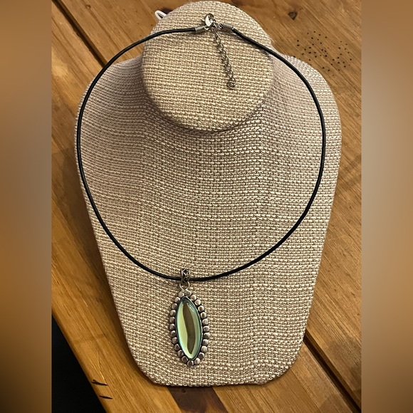 Handmade stamped 925 Stone necklace on chord - Picture 6 of 6